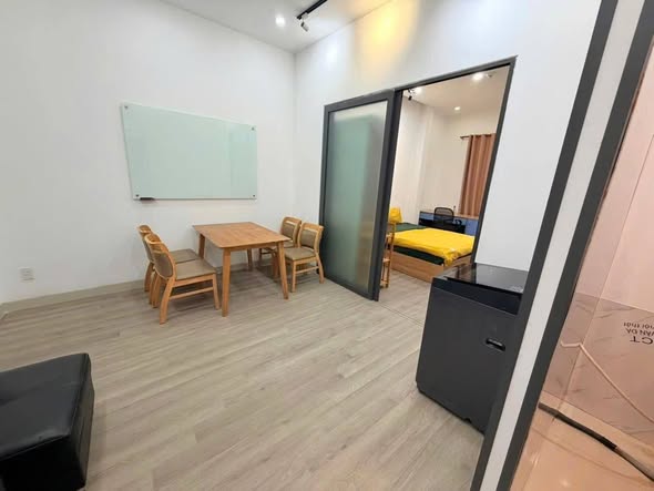 Modern 1-Bedroom Apartment in An Thuong Da Nang — photo 1
