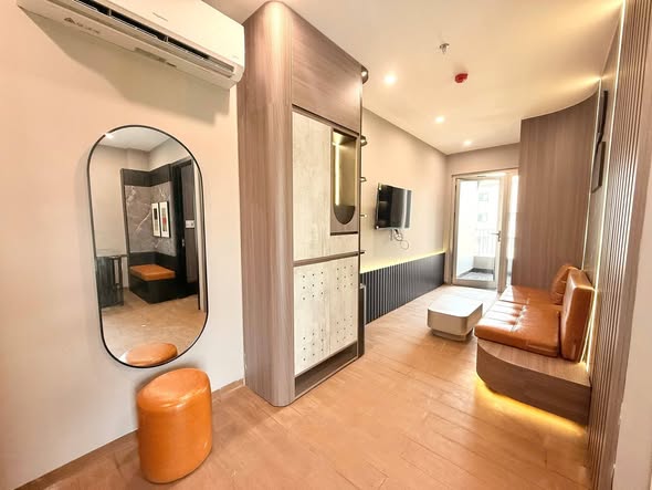 Modern 2-Bedroom Apartment in My Khe Area — photo 2