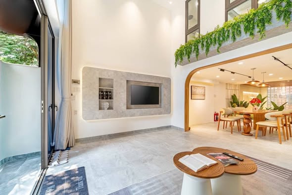 Modern Villa in Son Tra District with Two Bedrooms — photo 3