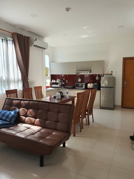 Spacious 3 Bedroom Apartment in Quiet An Nhon Area — photo 2