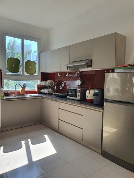 Spacious 3 Bedroom Apartment in Quiet An Nhon Area — photo 3