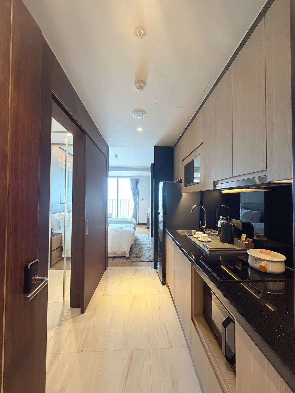 For Sale – Wyndham Soleil Da Nang Ocean-View Studio Apartment — photo 2