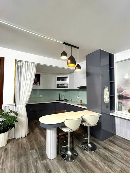 Spacious Homestay Near Universities for Sale — photo 3