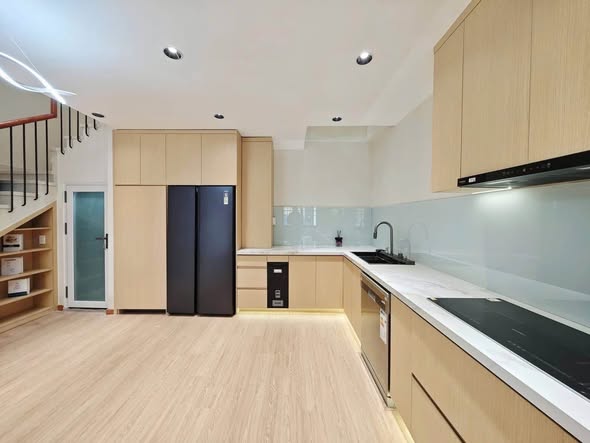 Beautiful Fully-Furnished 3-Story House for Sale in Da Nang — photo 4