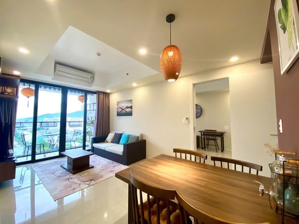 Modern 2-Bedroom Apartment in Hiyori Garden Tower β photo 2