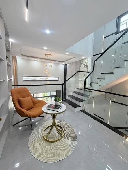 Modern House in Central Hai Chau District Available — photo 3