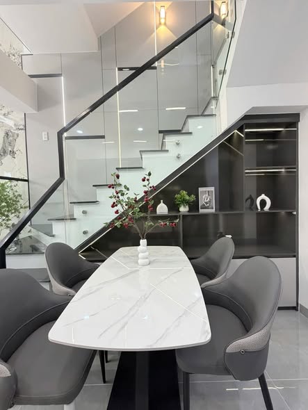 Modern House in Central Hai Chau District Available — photo 5