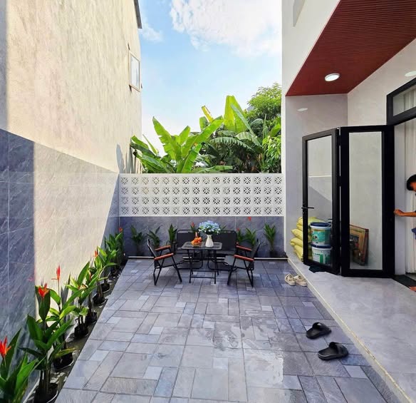 Stunning Two-Story House Fully Furnished for Sale — photo 3