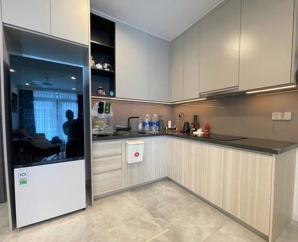 Luxury An Hoài Apartment with Stunning City Views — photo 3