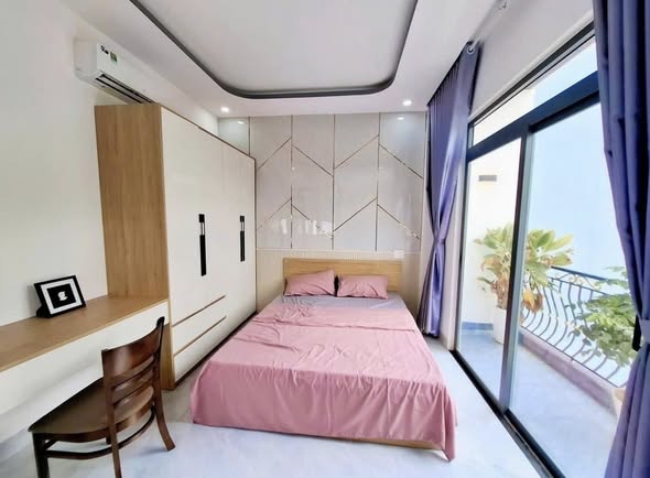 Modern 3-Story House in Hoa Khanh for Sale — photo 4