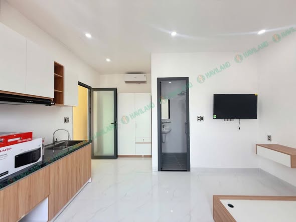Modern Studio Apartment in Son Tra Area — photo 2