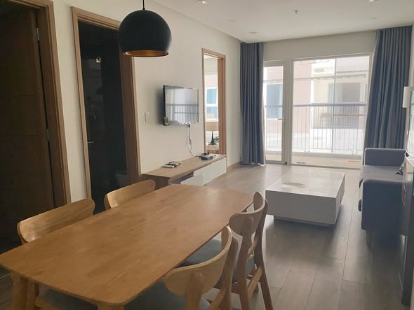 Modern 2-Bedroom Apartment in Hai Chau Center — photo 2