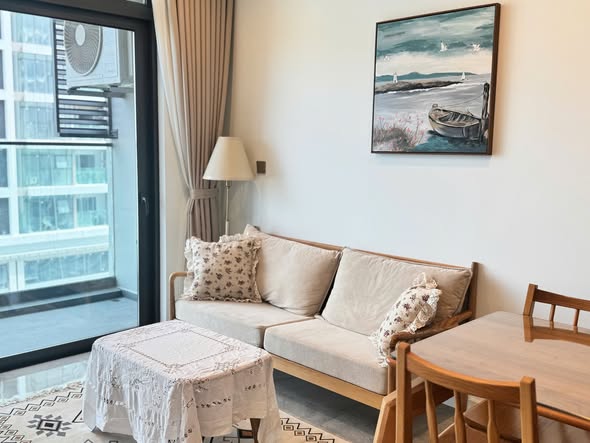 Luxurious 1-Bedroom Apartment at The Filmore Da Nang — photo 3