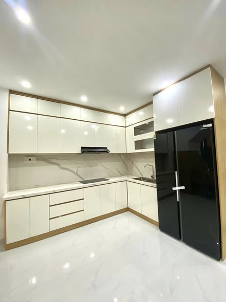 Beautiful Fully Furnished 2-Story House for Sale — photo 4