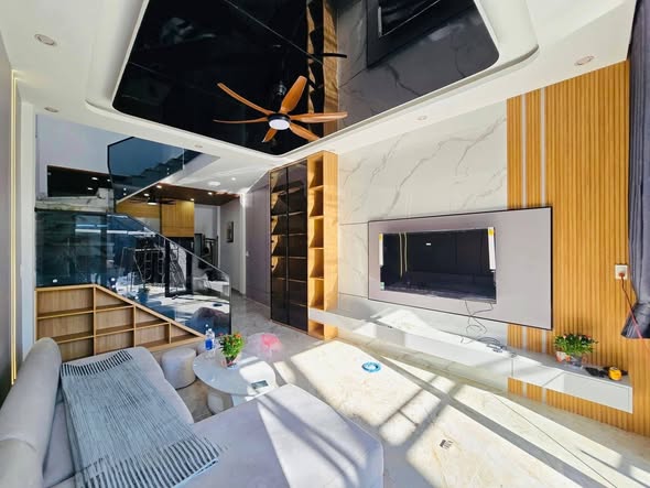 Stunning 3-Bedroom Houses for Sale in Da Nang — photo 4