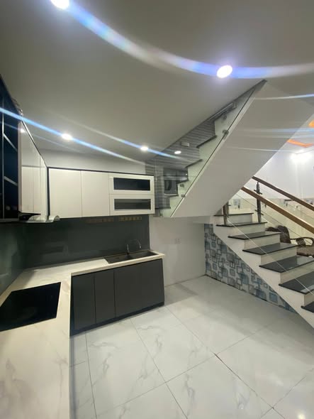 Spacious 2-Story House for Sale in Son Tra — photo 2