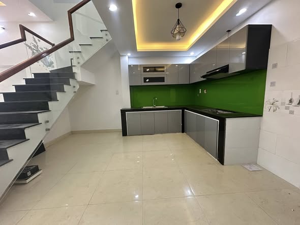 Charming Frontage House in Khuê Trung for Sale — photo 2