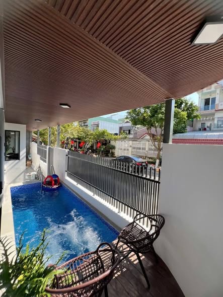 Stunning 3-Story House with Dual Frontage for Sale — photo 4