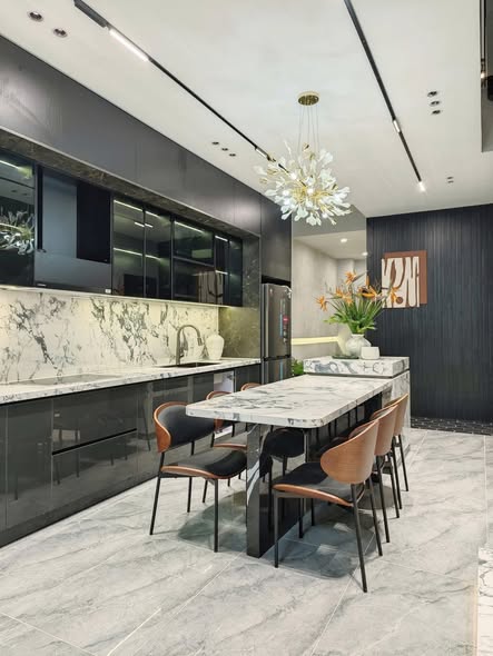 Fully Furnished 3-Story House for Sale on Phan Khoi Street — photo 5