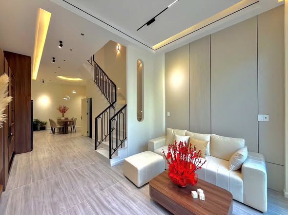 Spacious 3-Story House in Thanh Khe for Sale — photo 2