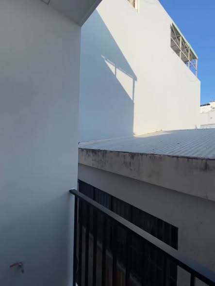 Modern 1-Bedroom Apartment in Son Tra, Da Nang β photo 1