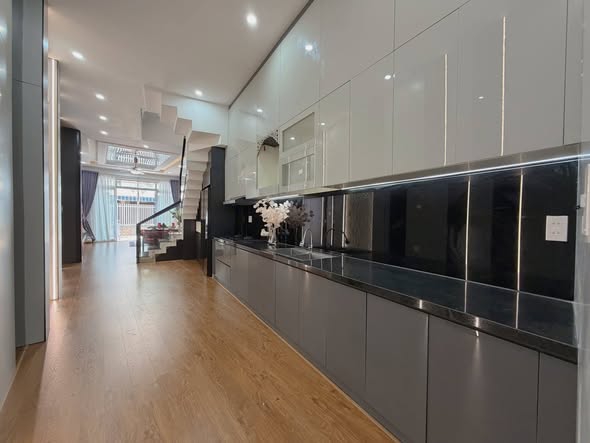 Modern 3-Story Townhouse for Sale in Thanh Khe — photo 3