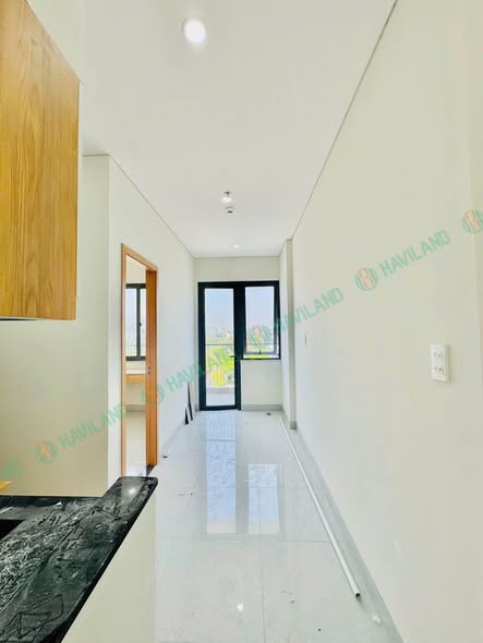 Brand New Apartment in Peaceful Hoa Xuan Neighborhood — photo 3