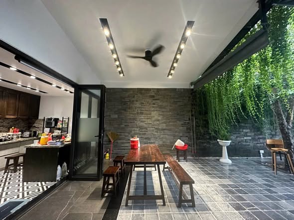 Modern Studio Apartment in Vibrant Hai Chau District — photo 2