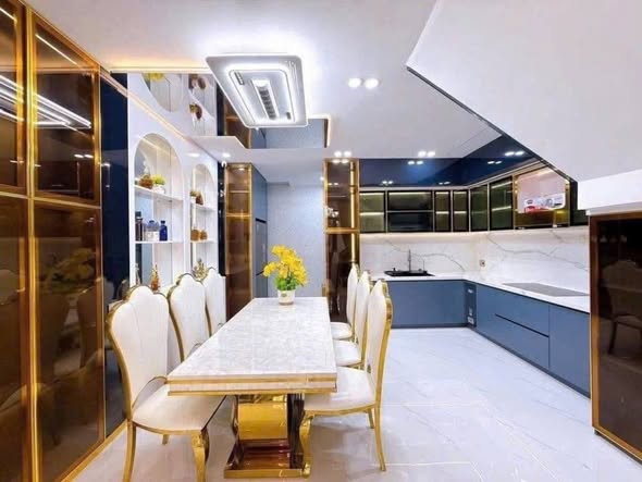 Spacious 3-Bedroom House for Rent in Lien Chieu — photo 3