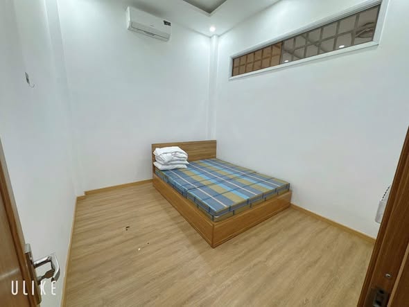 Modern Street-Front House Near Nghinh Lake - Fully Furnished — photo 3