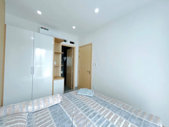 Modern 1BR Apartment with Balcony in Son Tra — photo 5