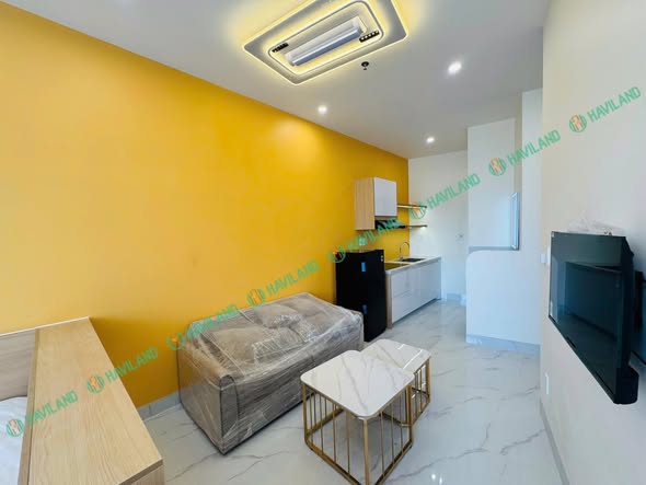 Modern Studio Apartment Near the Sea with Private Laundry — photo 2