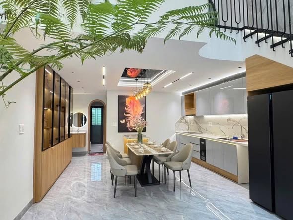 3-Story Modern House, Fully Furnished in Hoa Xuân — photo 5