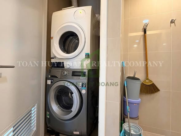 2-bedroom Apartment for rent in Hai Chau Da Nang — photo 4