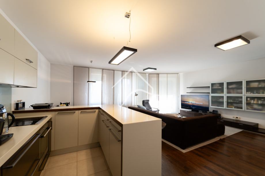 VRBIK, Lavoslava Ružičke, ekskluzivan 4-sob stan s garažnim PM, 113 m2 (iznajmljivanje) — fotografija 4