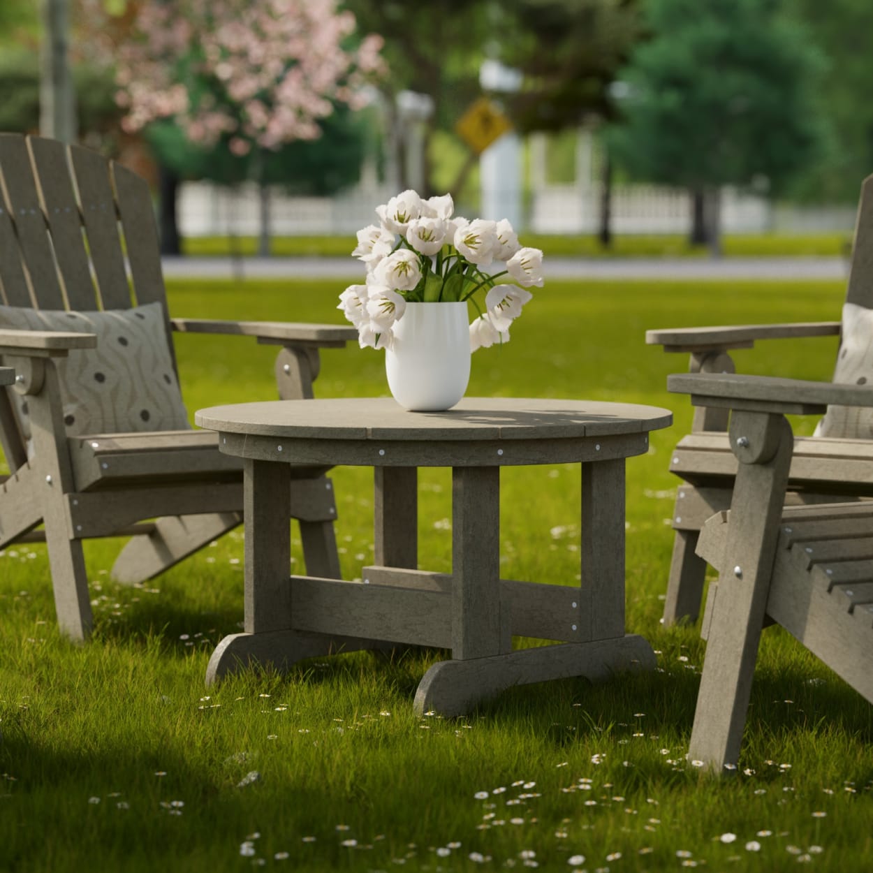 Heritage 31.5" Round Conversation Table