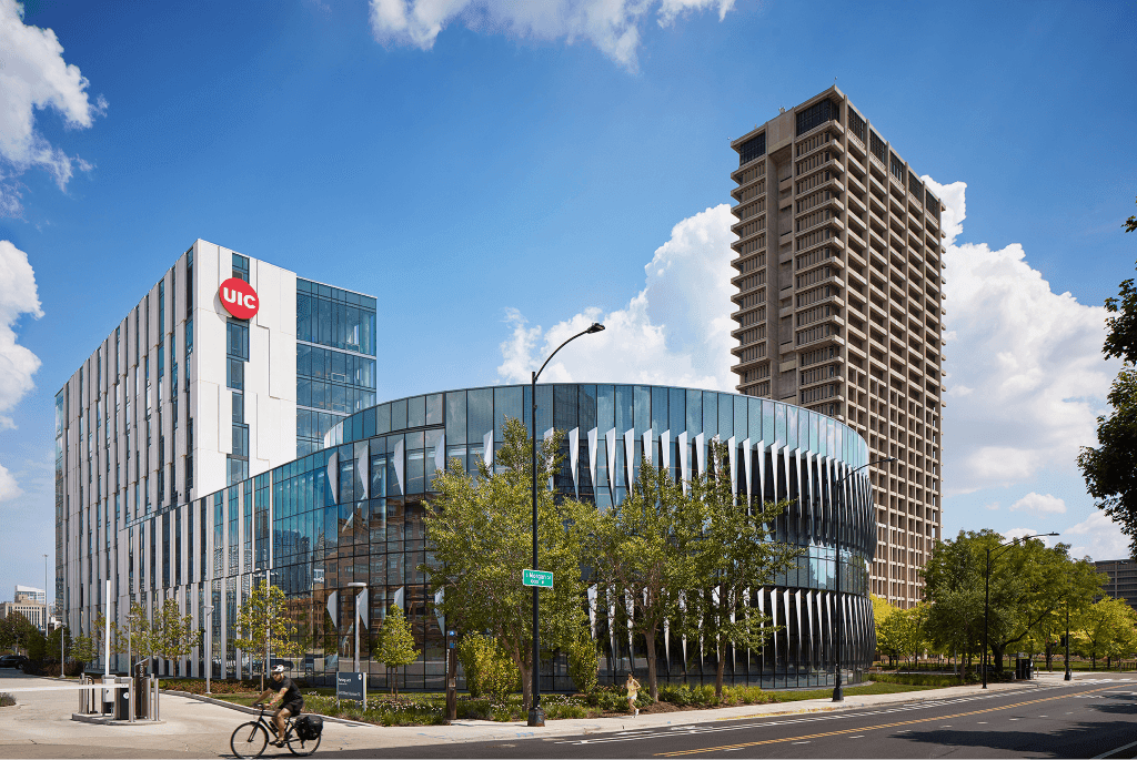 The exterior facade of the UIC Student Building during daylight.