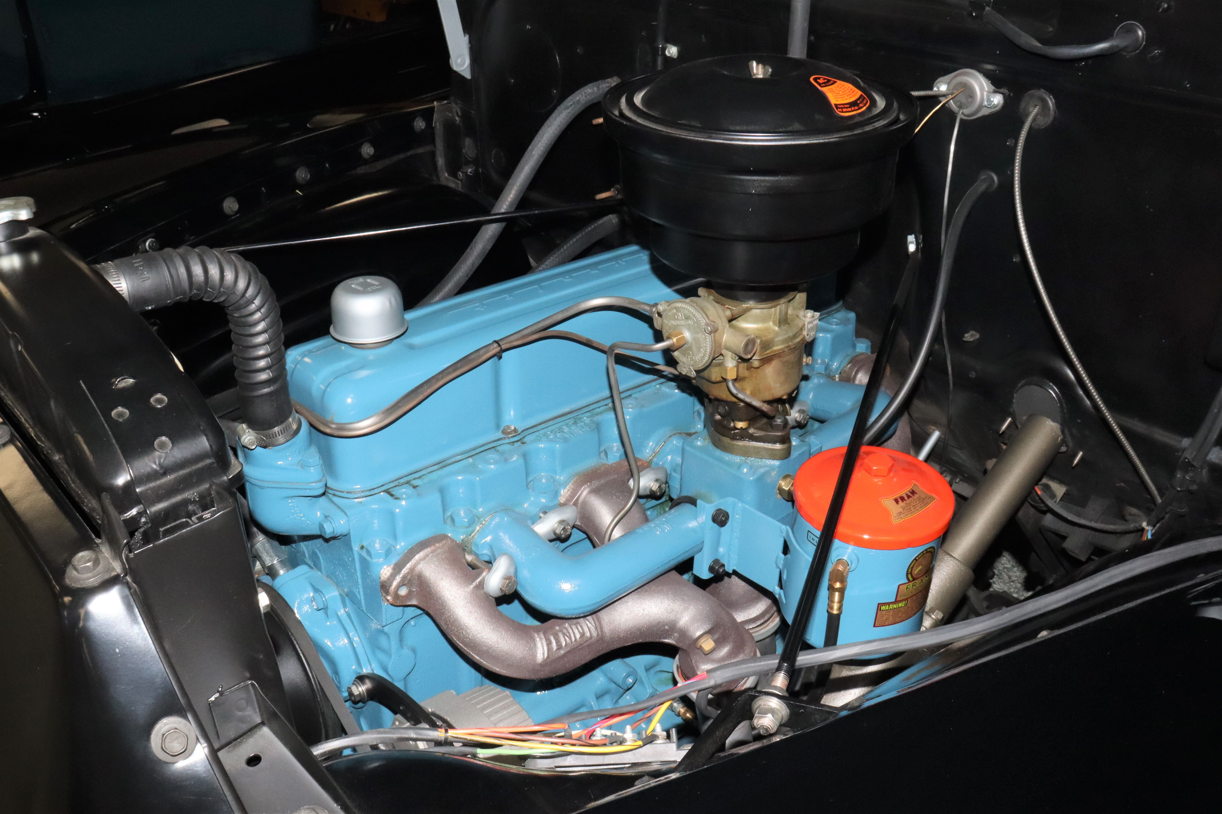 Individual_1949_Chevrolet_3600_Engine