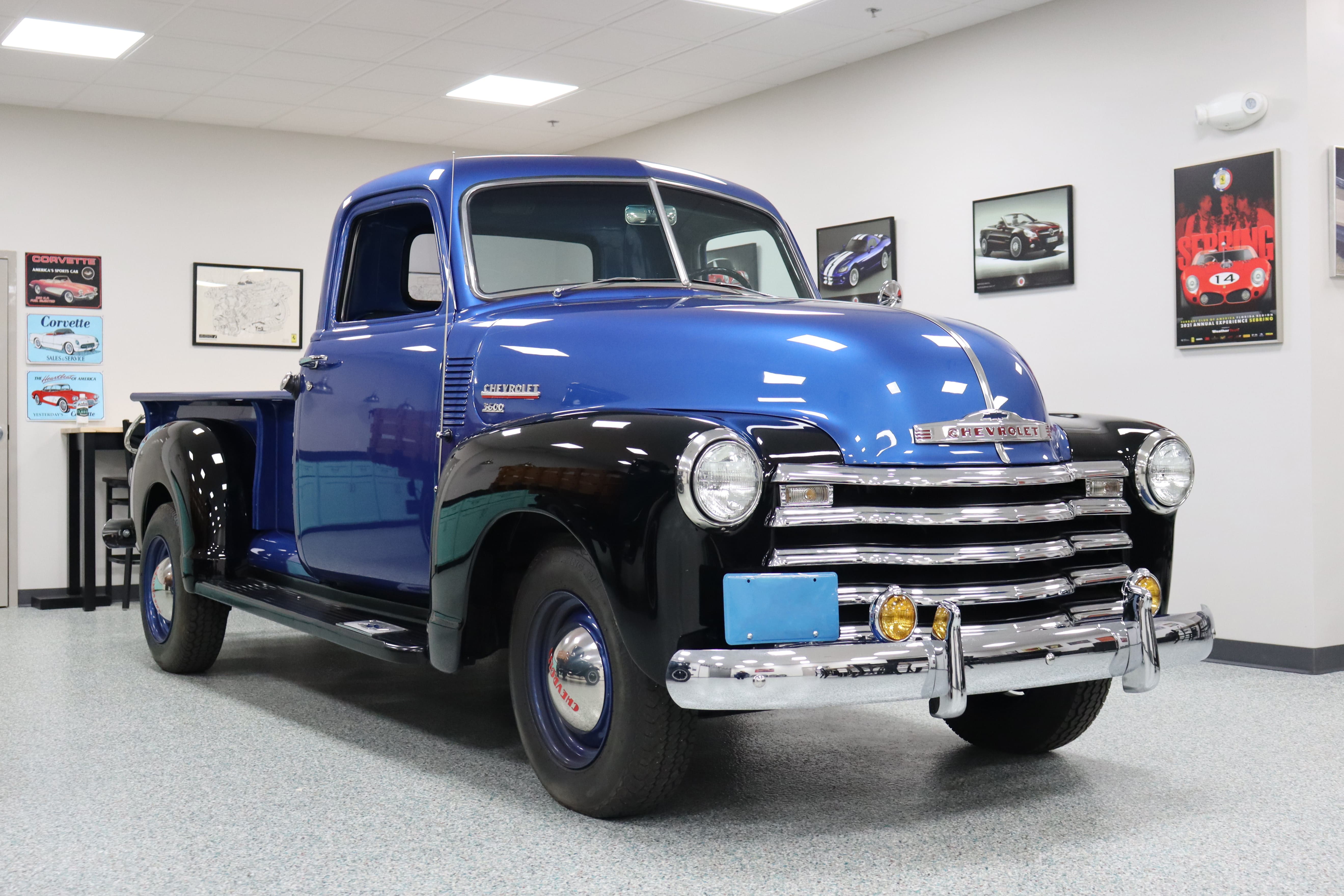 Individual_1949_Chevrolet_3600_ExteriorFront