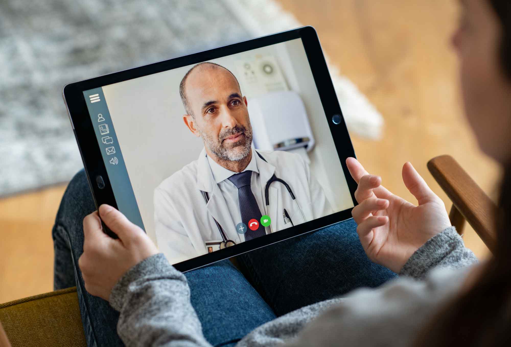 patient speaking to doctor on ipad