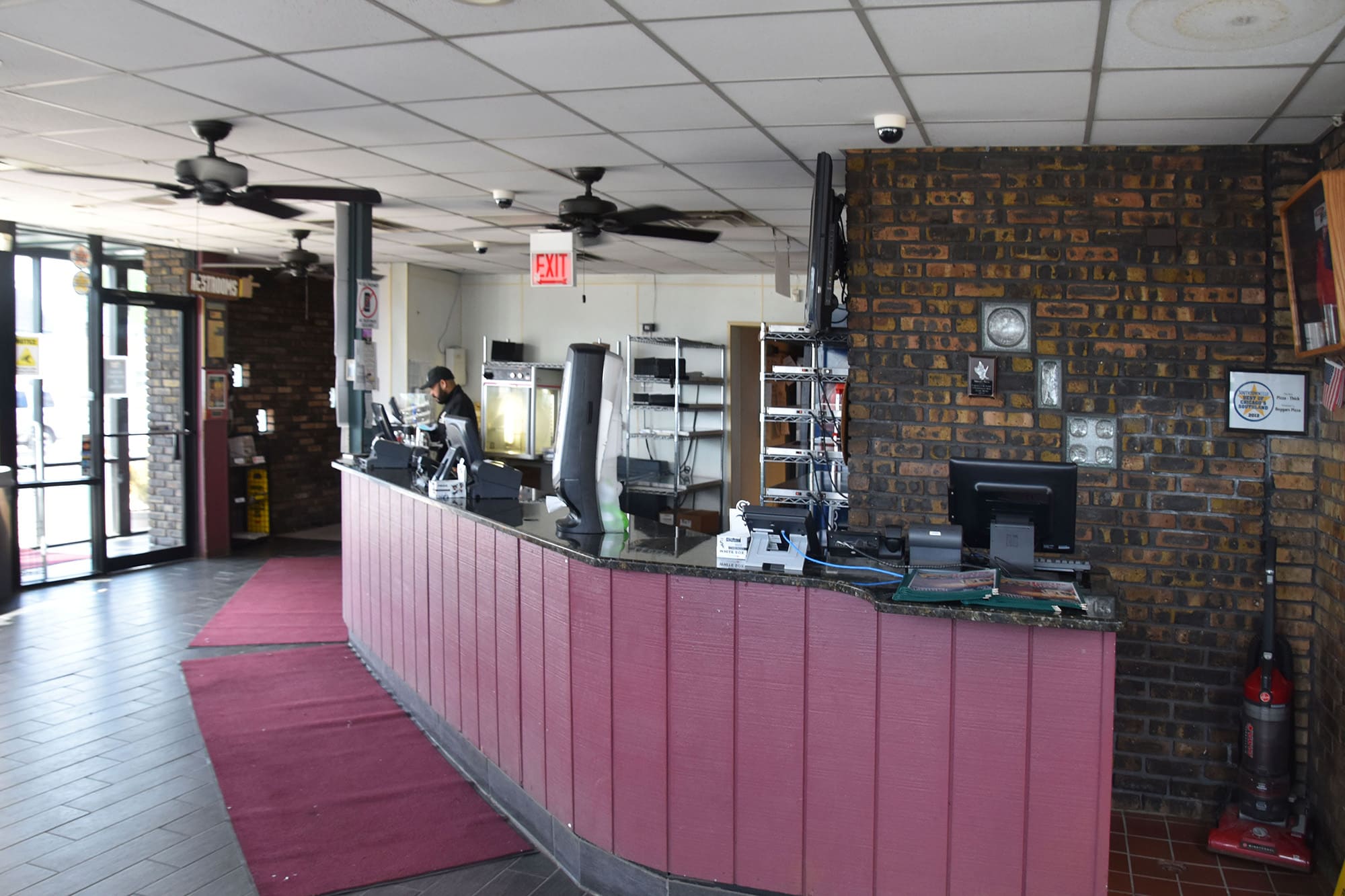 Order from Blue Island Western Beggars Pizza