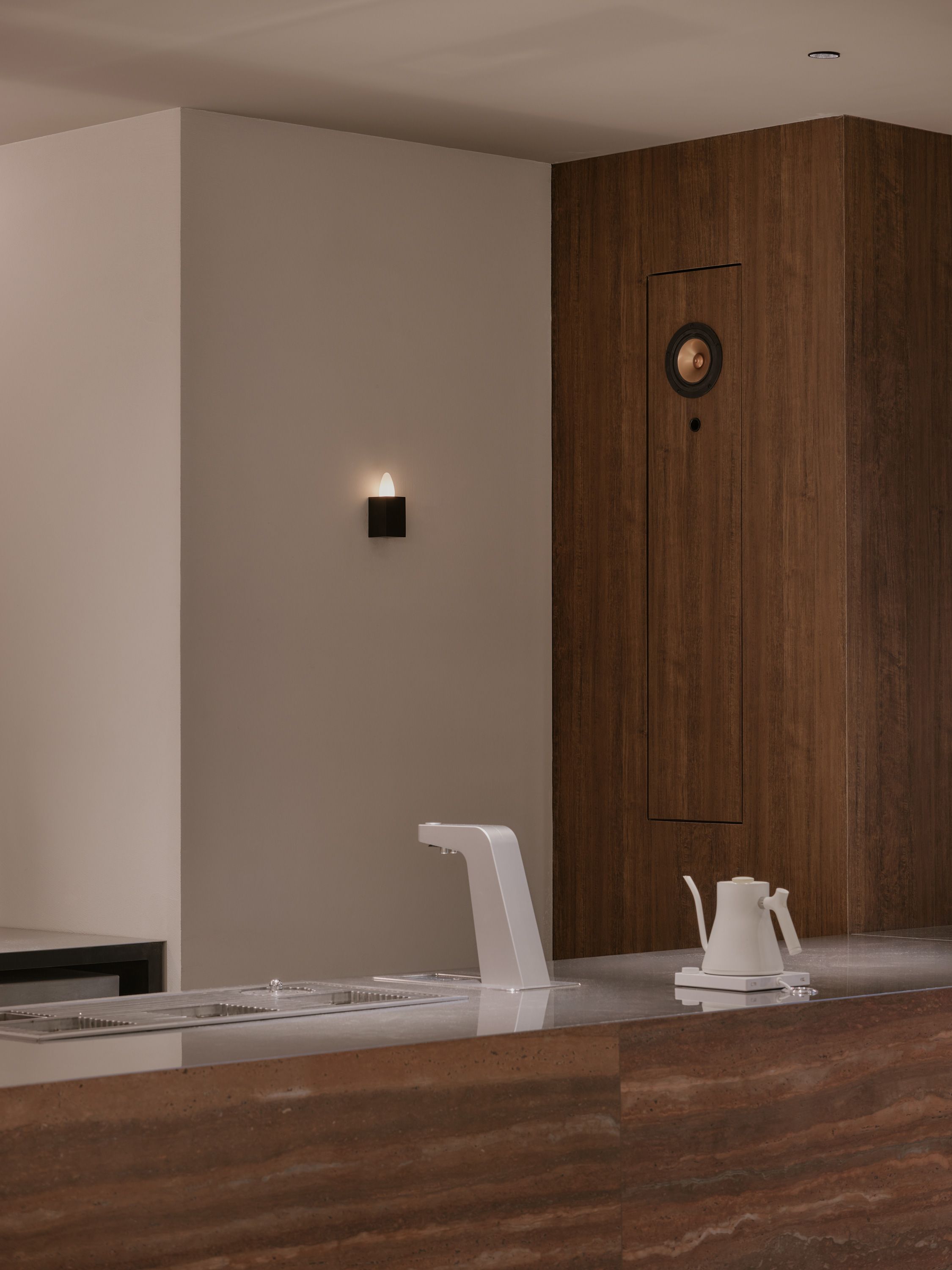 KKOL STUDIO