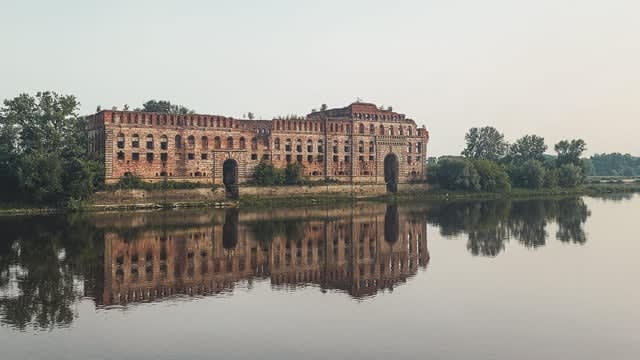 Historyczna Twierdza Modlin w Polsce zostanie przekształcona w luksusowy hotel