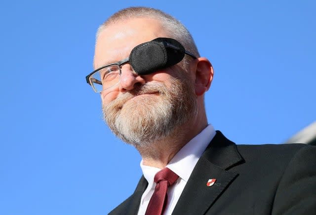 Grzegorz Braun laureatem "Nagrody Pokoju i Praw Człowieka" przyznawanej przez Międzynarodową Fundację im. Emila Czeczko - polskiego żołnierza, który zdezerterował na Białoruś