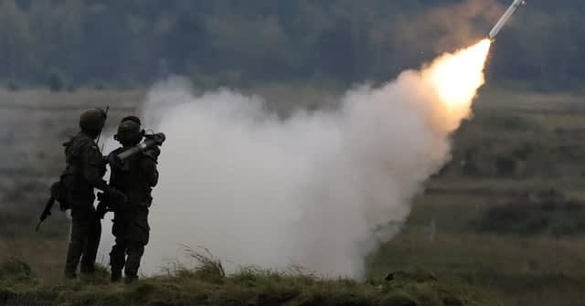 Polska uruchamia nowy program szkoleniowy – 400 tys. osób do przeszkolenia w 2026 roku