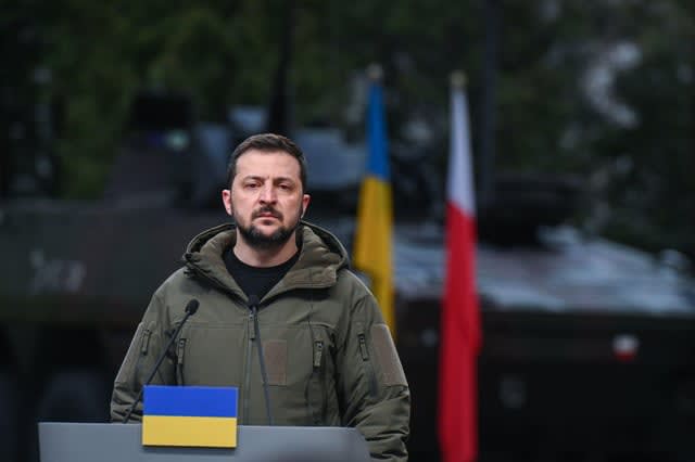 Zelensky says he may visit Poland to meet Nawrocki on Dec. 19