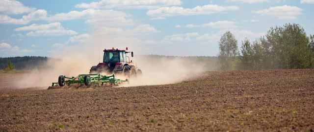 Jedna trzecia dochodów rolników w Polsce to dopłaty