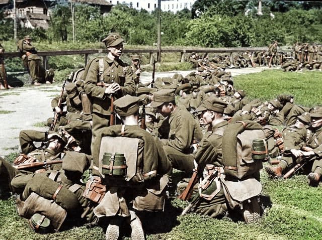 Polish soldiers training during the mobilization in the the early 1939