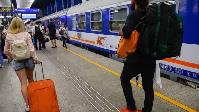 Polish railways carried nearly 439 million passengers in 2025, boasting their highest result since 1995.