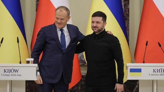 Ukraine ready to swap its drones for Polish jets, says Zelenskyy